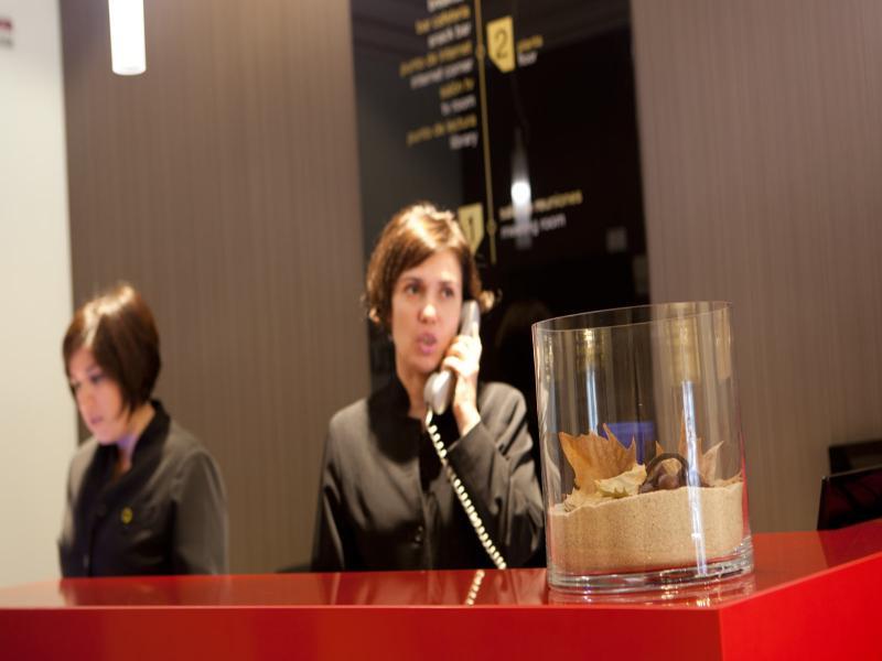 Hotel Arosa Madrid Exterior foto