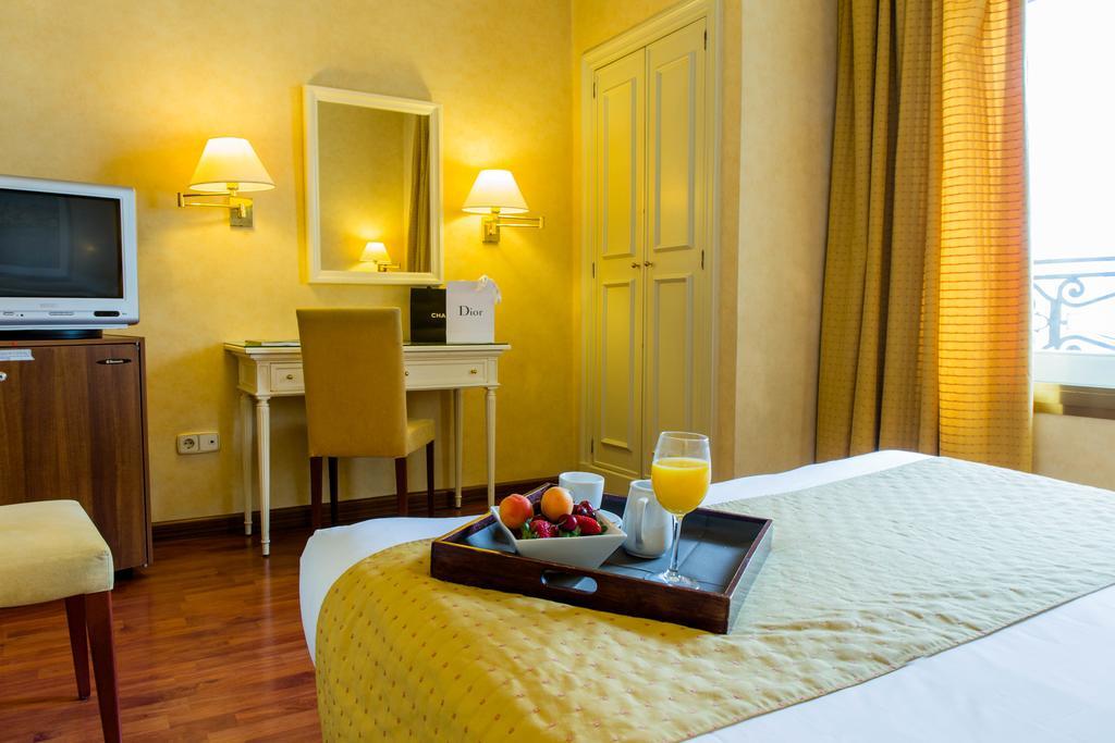 Hotel Arosa Madrid Exterior foto